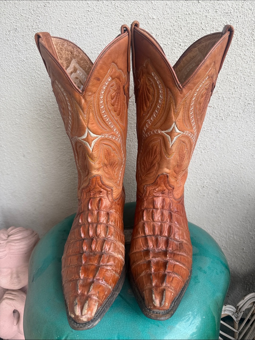 Men's Brown Leather Western Alligator Boots - no size tag 11” bottom of boot